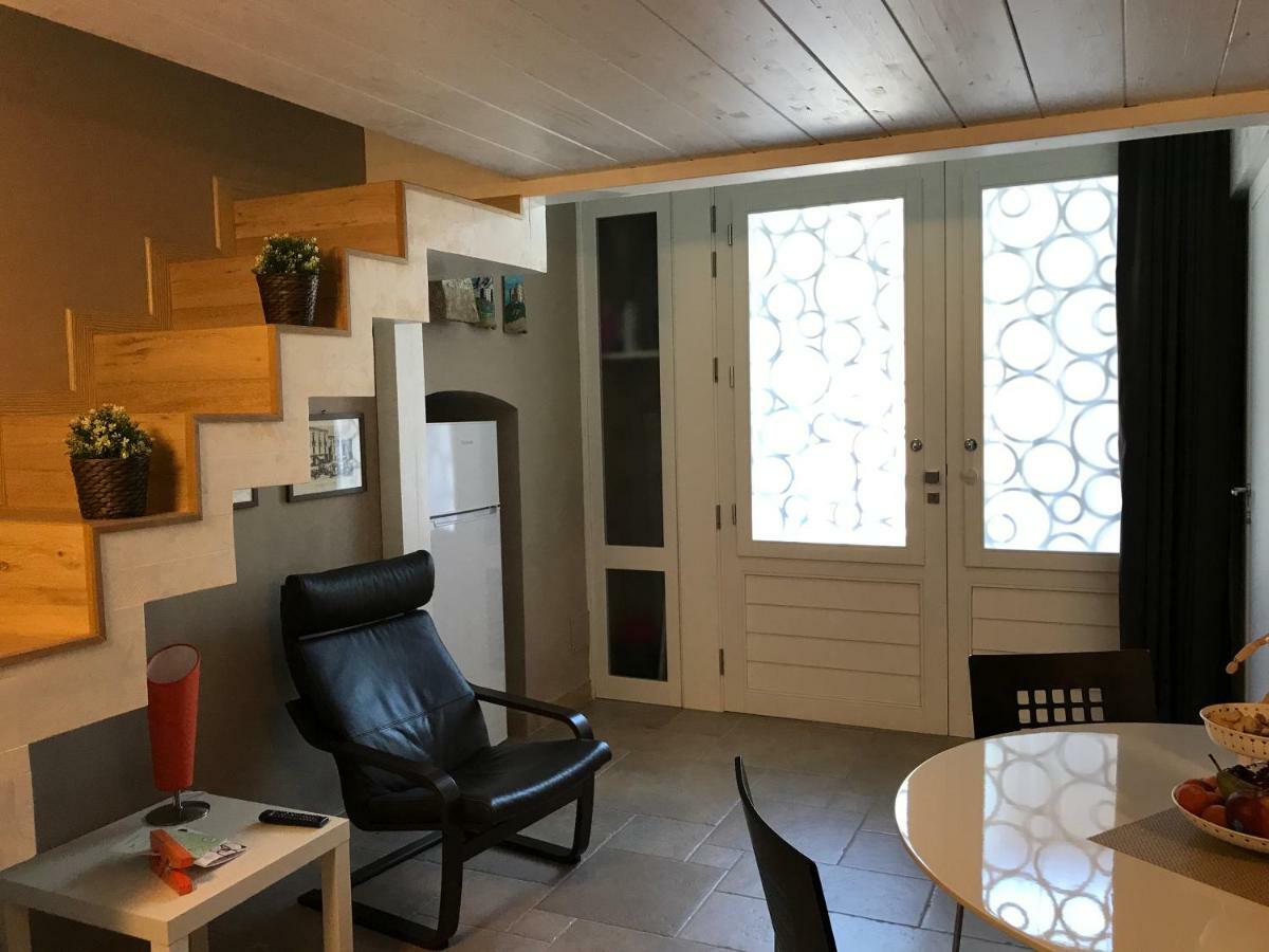Oroverde B&B Трани Экстерьер фото